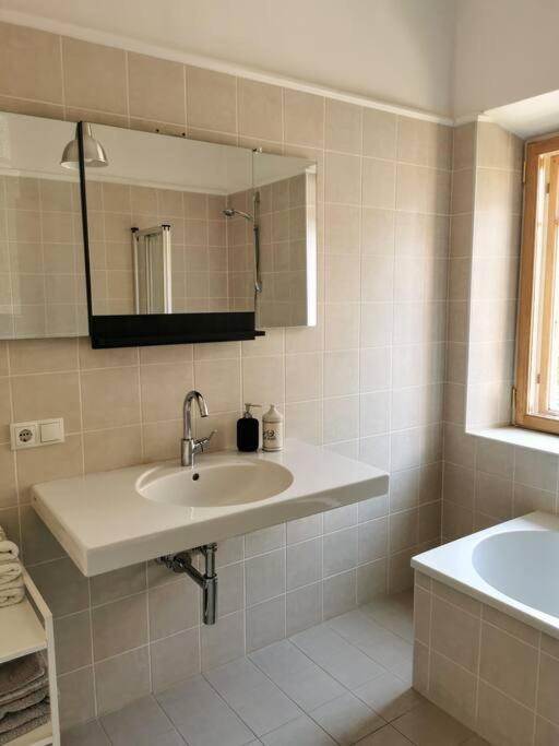 Cityappartment Villa Landeck Merano Exterior photo